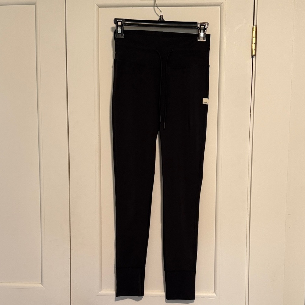 Vuori - Daily Legging - Black - Small